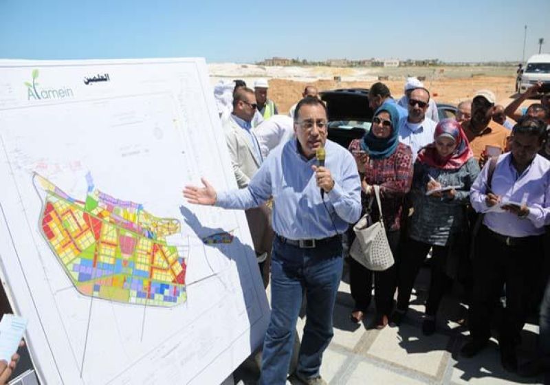 وزير الإسكان يكشف استراتيجيته العمرانية لمصر 2030