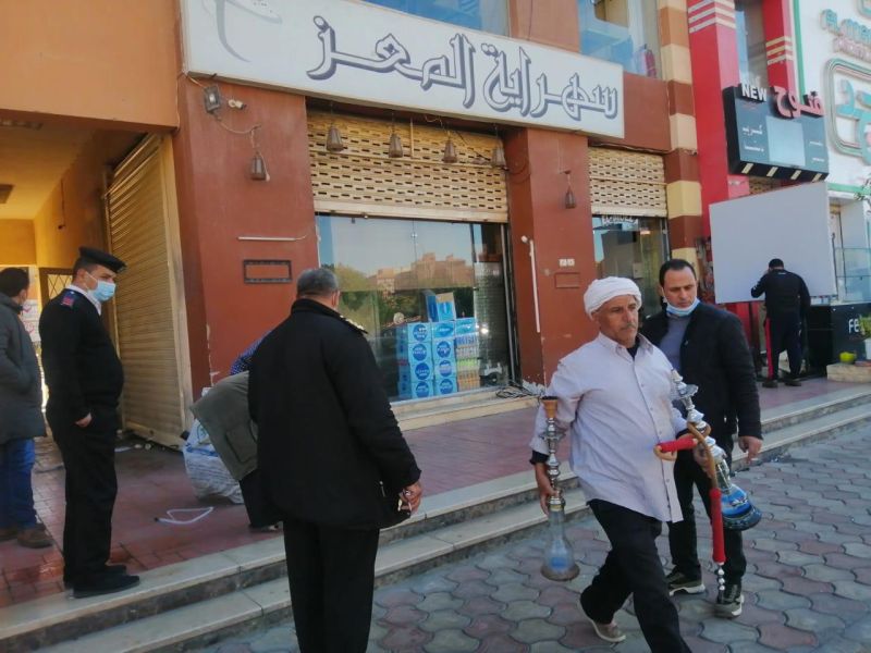 جهاز مدينة الشيخ زايد ينفذ حملة لإزالة الإشغالات وضبط المخالفات بعدة مناطق