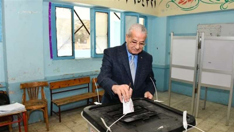 رئيس نادي المقاولون العرب يدلي بصوته في الانتخابات الرئاسية