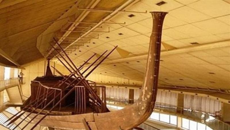 خطة السياحة والآثار لترميم مركب خوفو الثانية استعدادا لنقلها للمتحف المصري الكبير