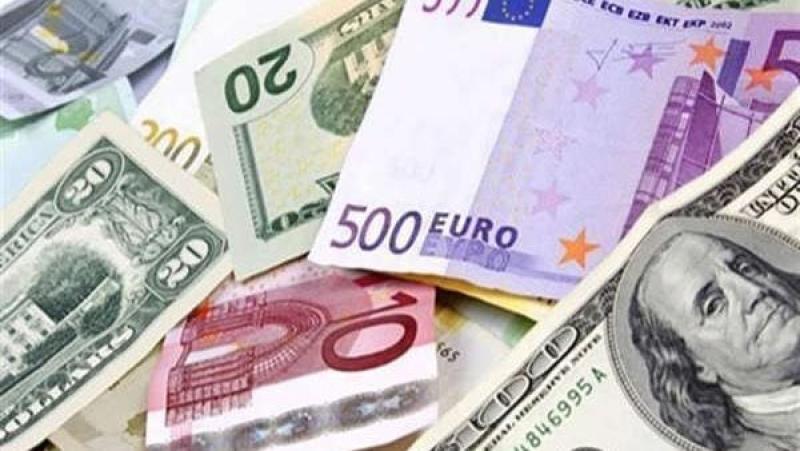 أسعار العملات العربية والأجنبية مساء اليوم الجمعة 5-4-2024 في مصر
