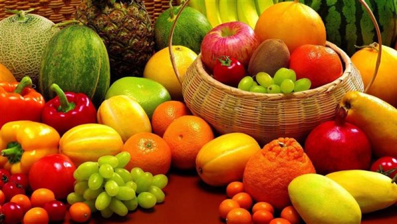 أسعار الفاكهة اليوم الكانتلوب يتراجع 6 جنيهات في سوق العبور