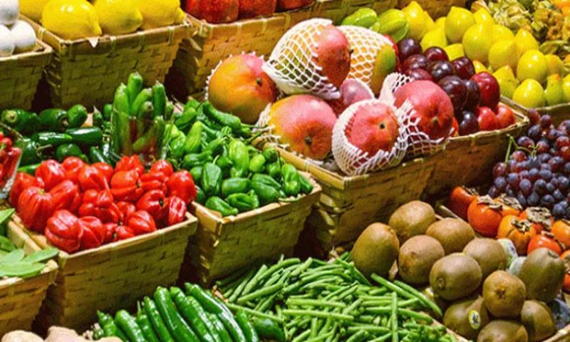 أسعار الخضراوات والفاكهة اليوم الثلاثاء.. البطاطس بـ 11 جنيهًا