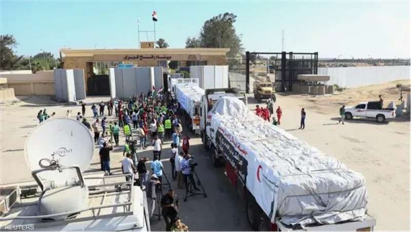 الصليب الأحمر: انخفاض حاد بدخول الدعم الإنساني لغزة