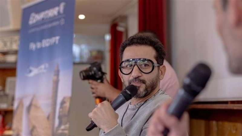 أحمد حلمي بمهرجان روتردام:  الفنان يجب أن يتحمل مسؤولية تقديم الحقيقة للعالم