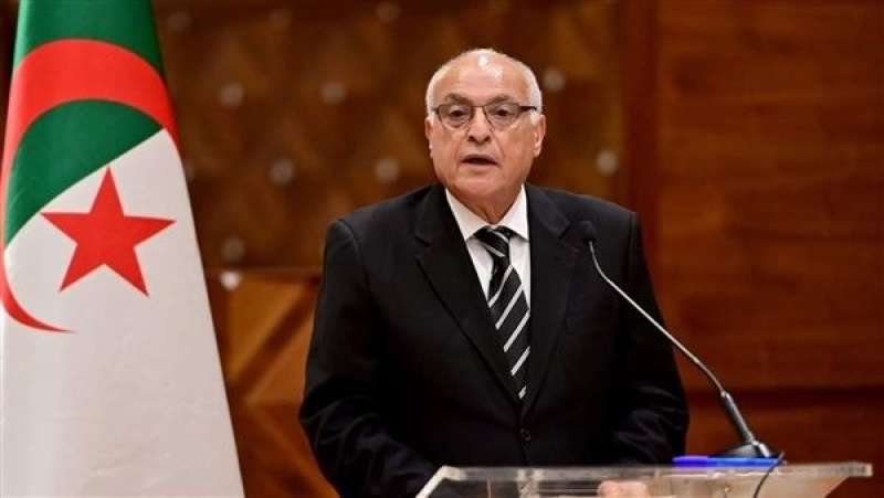 الجزائر ومسقط تؤكدان على أهمية رص الصف العربي ورفضهما لأي محاولة لتصفية القضية الفلسطينية