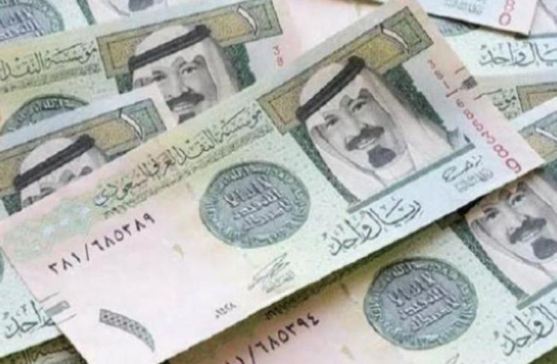 تراجع طفيف في سعر الريال السعودي بمنتصف التعاملات اليوم الخميس 19 سبتمبر 2024